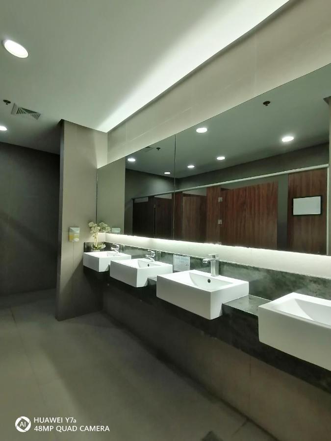 The Beacon Makati Staycation Suites Manila Ngoại thất bức ảnh